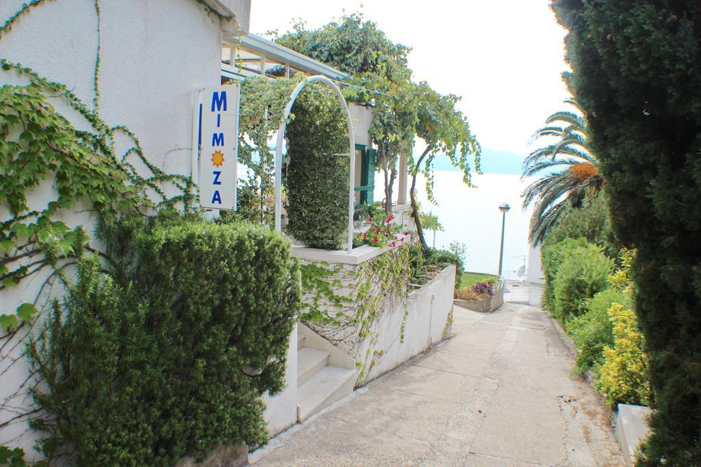 Apartments Mimoza Brist Eksteriør billede